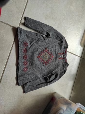 Tee short manches longues orchestra 5 ans neuf