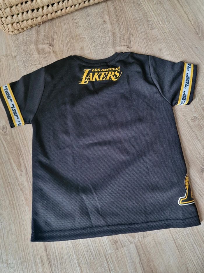 Tee-shirt lakers - photo numéro 2