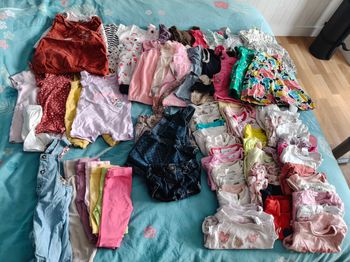 Lot vêtements bébé