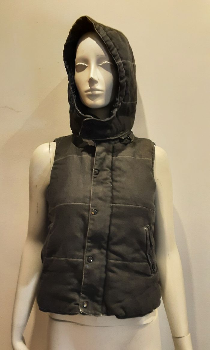 Gilet sans manches avec capuche amovible pour femme Taille 36 - photo numéro 2