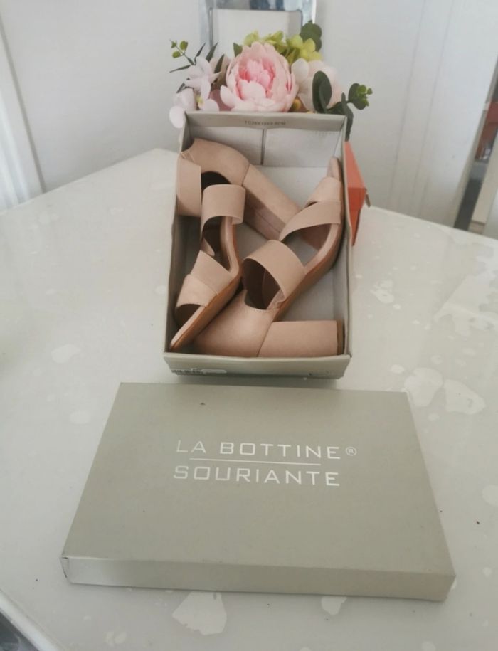 🤎🤍Jolie Paires De Sandales La Bottine Souriante 🤎🤍 - photo numéro 7