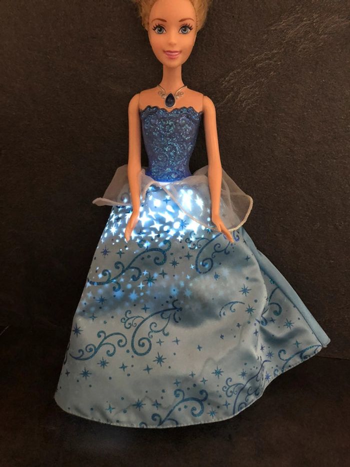 Barbie cendrillon - photo numéro 4