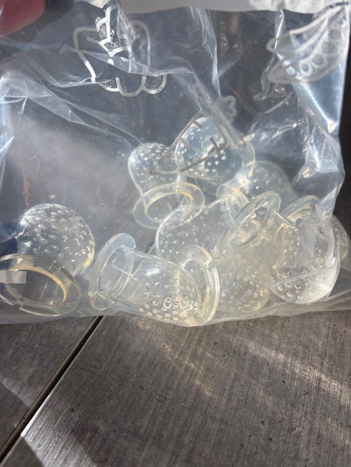 Grignoteurs x2 Distributeur de nourriture x2 - photo numéro 2