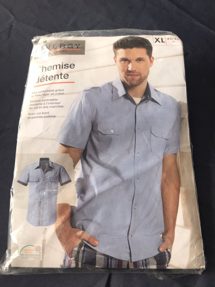 Chemise 👔 - photo numéro 2