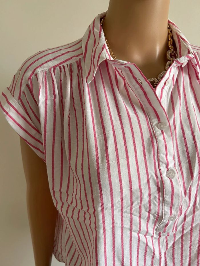 Top court rose et blanc Naf Naf taille 40 jamais porté - photo numéro 5