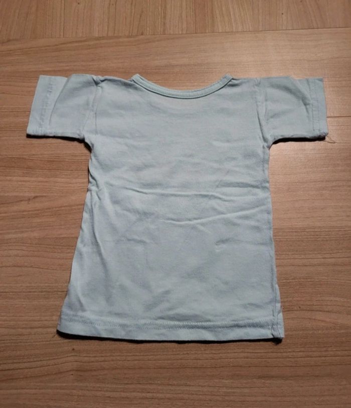 T-shirt taille 12 mois - photo numéro 2