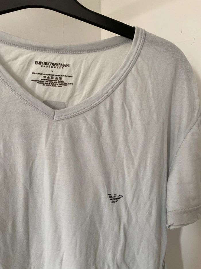 T-shirt col V emporio armani - photo numéro 2