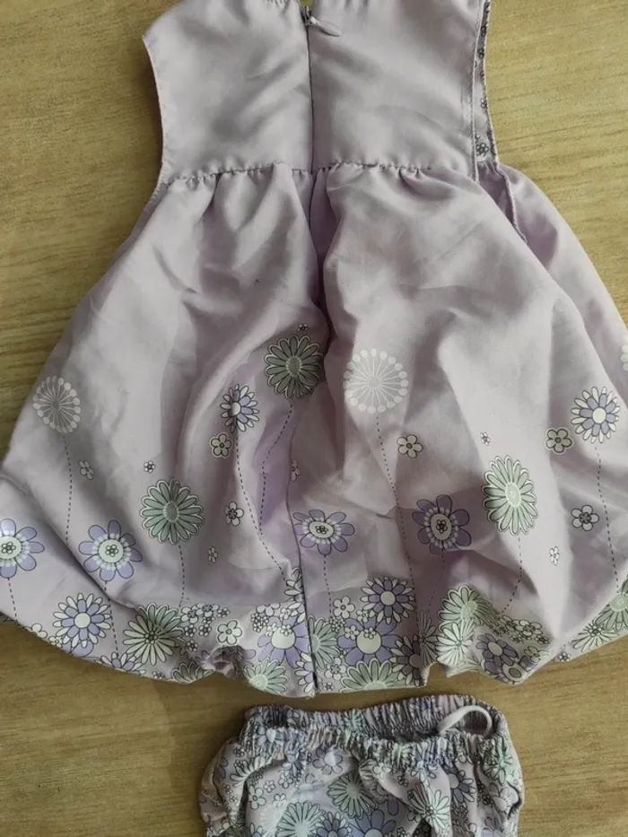 Robe boule lilas - photo numéro 3