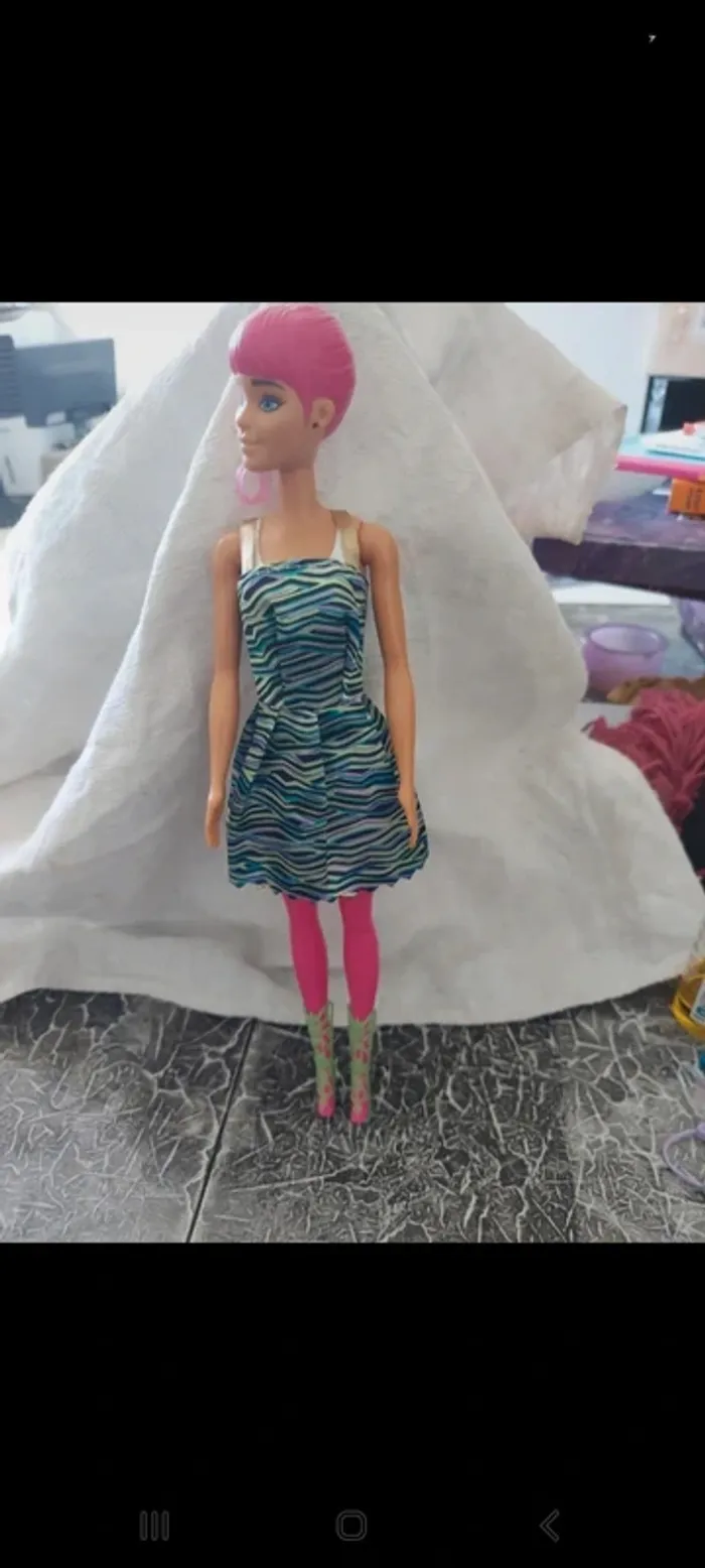 Robe courte poupée Barbie