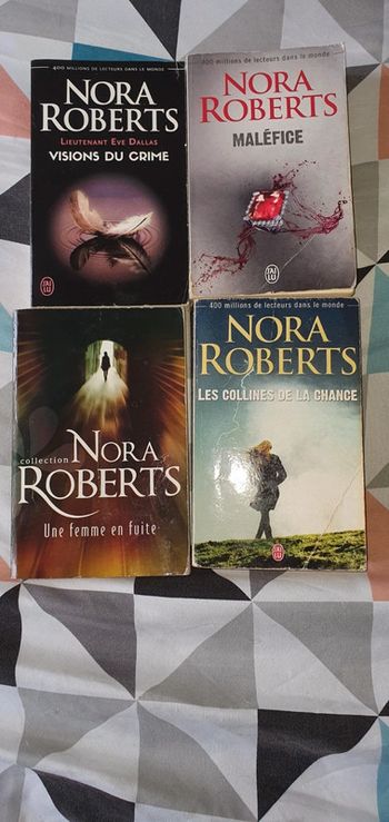 Lot 4 livres Nora Roberts
