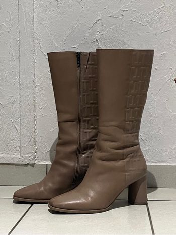 👢Bottes hautes beige monogramme