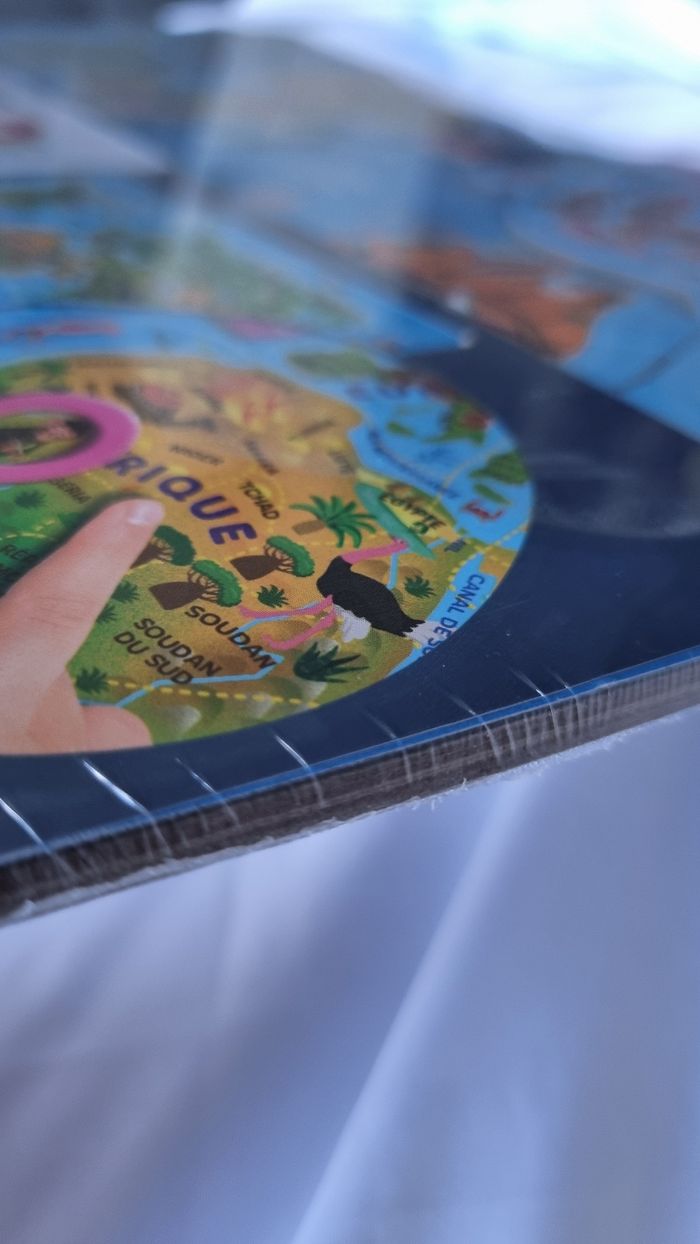 Puzzle magnétique du monde neuf - photo numéro 2