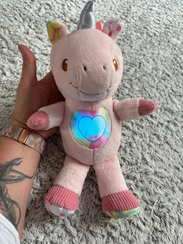 Maé ma licorne à câliner VTech - photo numéro 2