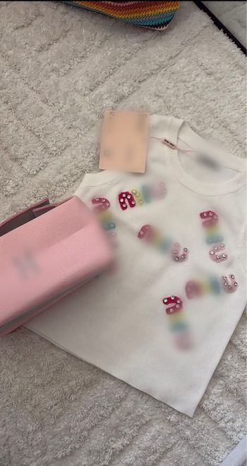 Haut Miumiu 