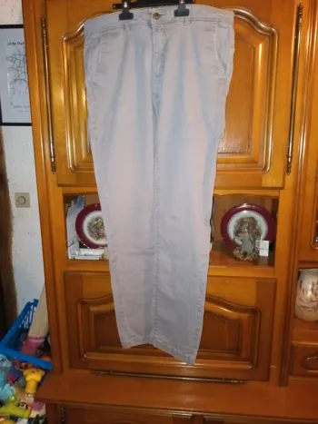 Pantalon homme taille 42