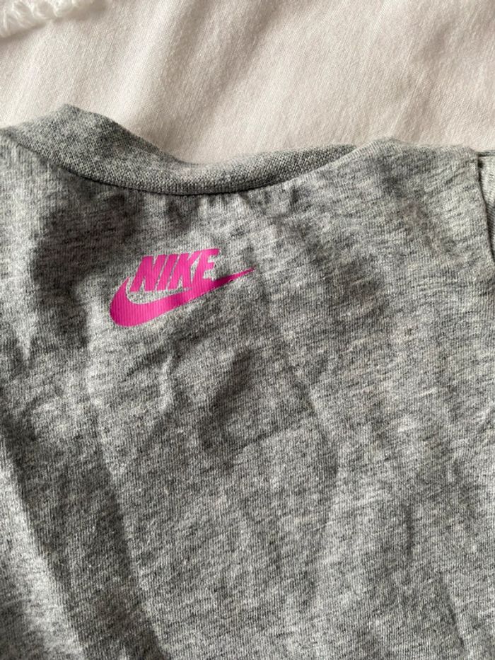 Très jolie barboteuse bébé fille Nike - photo numéro 7