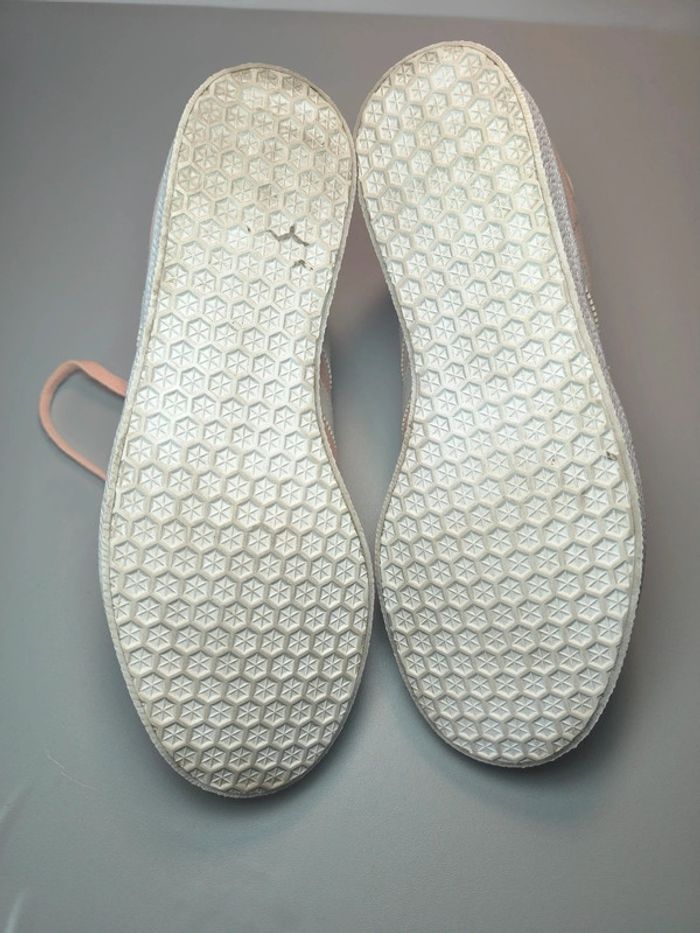 Gazelle rose pointure 38 peu portées sans boîte - photo numéro 9