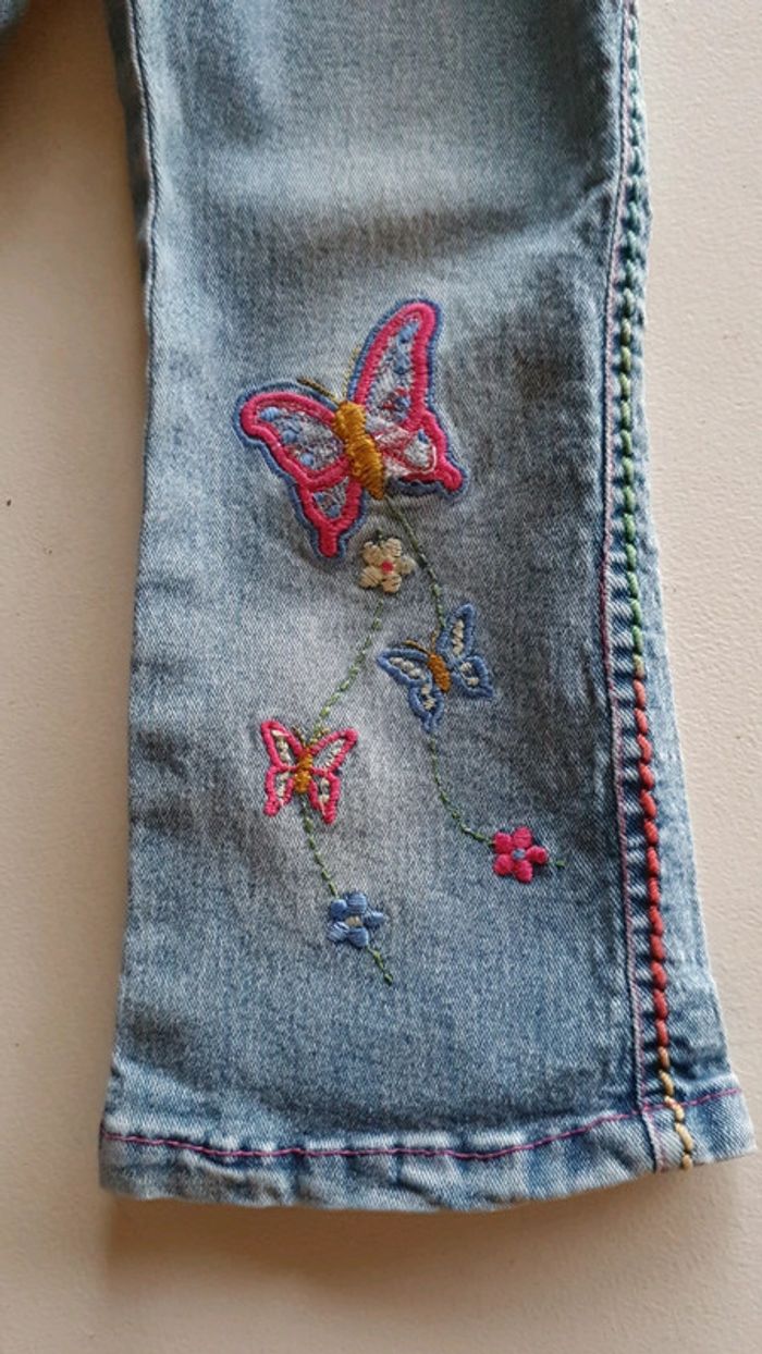 Jeans pattes d'éléphants - photo numéro 3