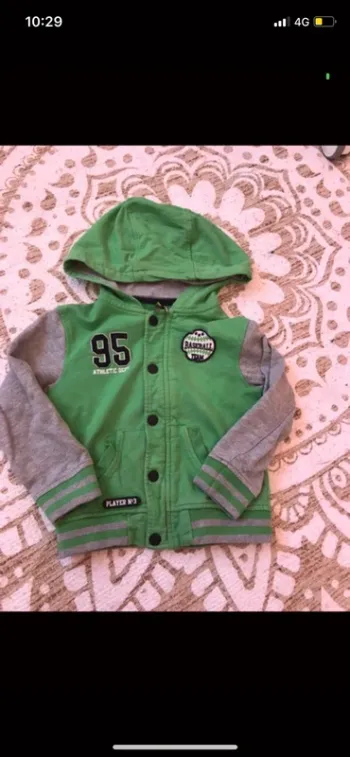 Veste style baseball taille 5 ans