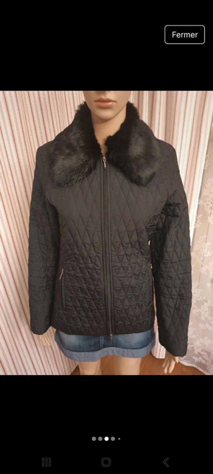 Veste Matelassé Stefanel noire fr 38 col fourrure - photo numéro 3