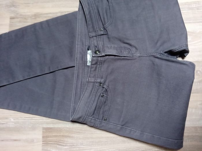 Jean  gris taille 40