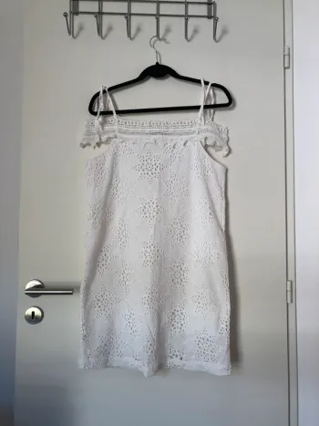Robe broderie anglaise Les Petites blanche taille 36 S