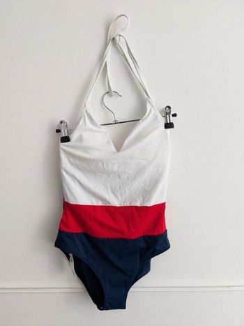 Maillot de bain tex bleu blanc et rouge 1 pièce