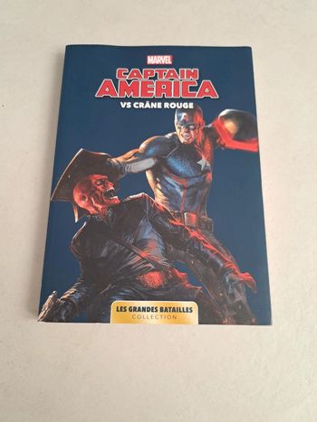 Livre BD Captain America vs le crâne rouge