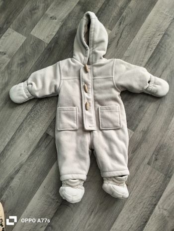 2 combinaison garçons 6mois