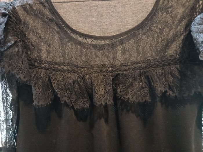 Haut noir manche longue T 42