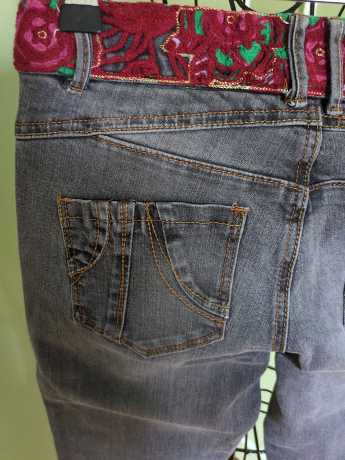 Jean fille Desigual t14/16 ans - photo numéro 9