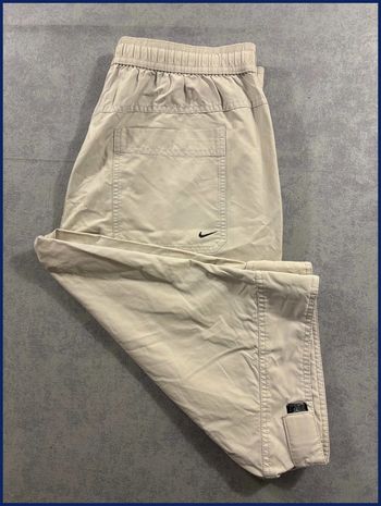 Short Nike Vintage y2k beige logo brodé noir Taille M