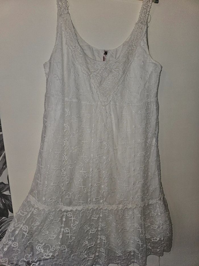 Robe courte style dentelle bonobo