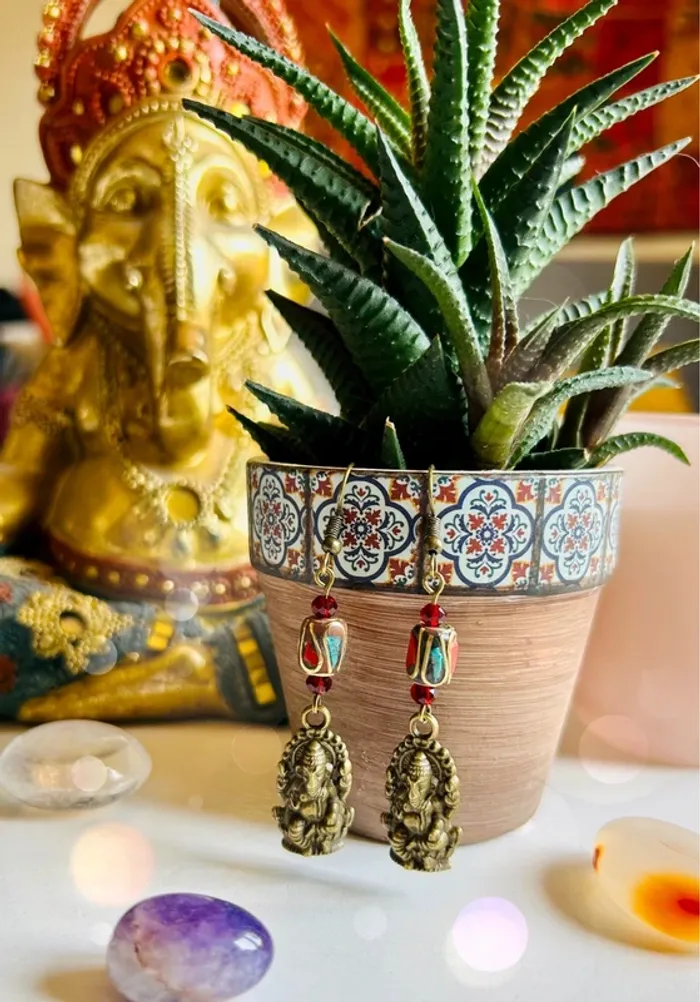 🇮🇳Boucles d’oreilles Ganesh perle tibétaine hippie Indian spiritual earrings🇮🇳 - photo numéro 2