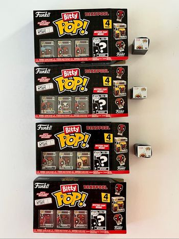 Lot 16 figurines Bitty Pop Deadpool