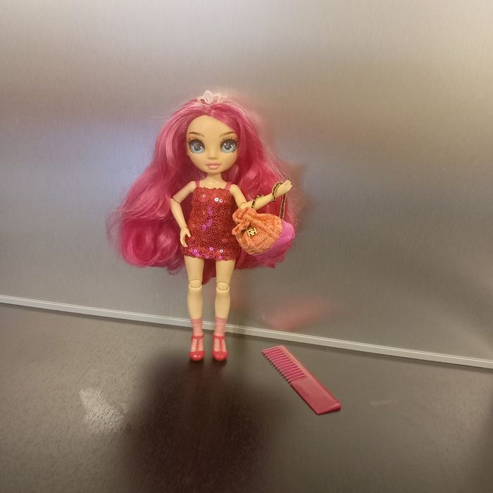 Poupée Rainbow High Stella