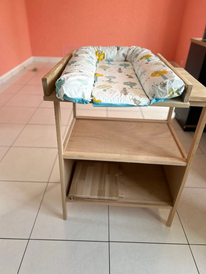Table à langer + matelas - photo numéro 4