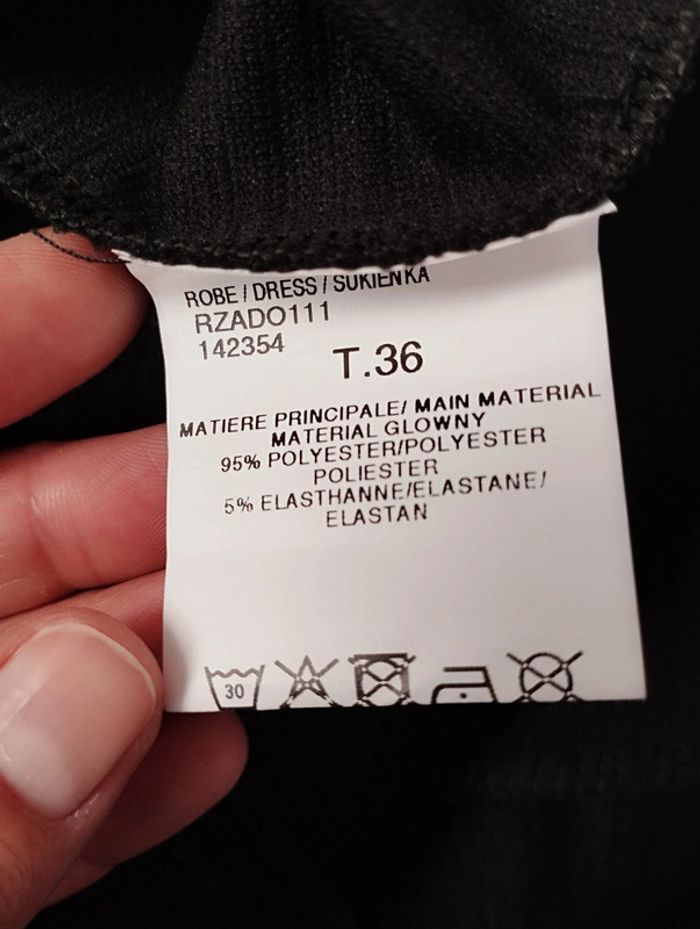 Robe noire Jacqueline Riu taille 36 - photo numéro 9