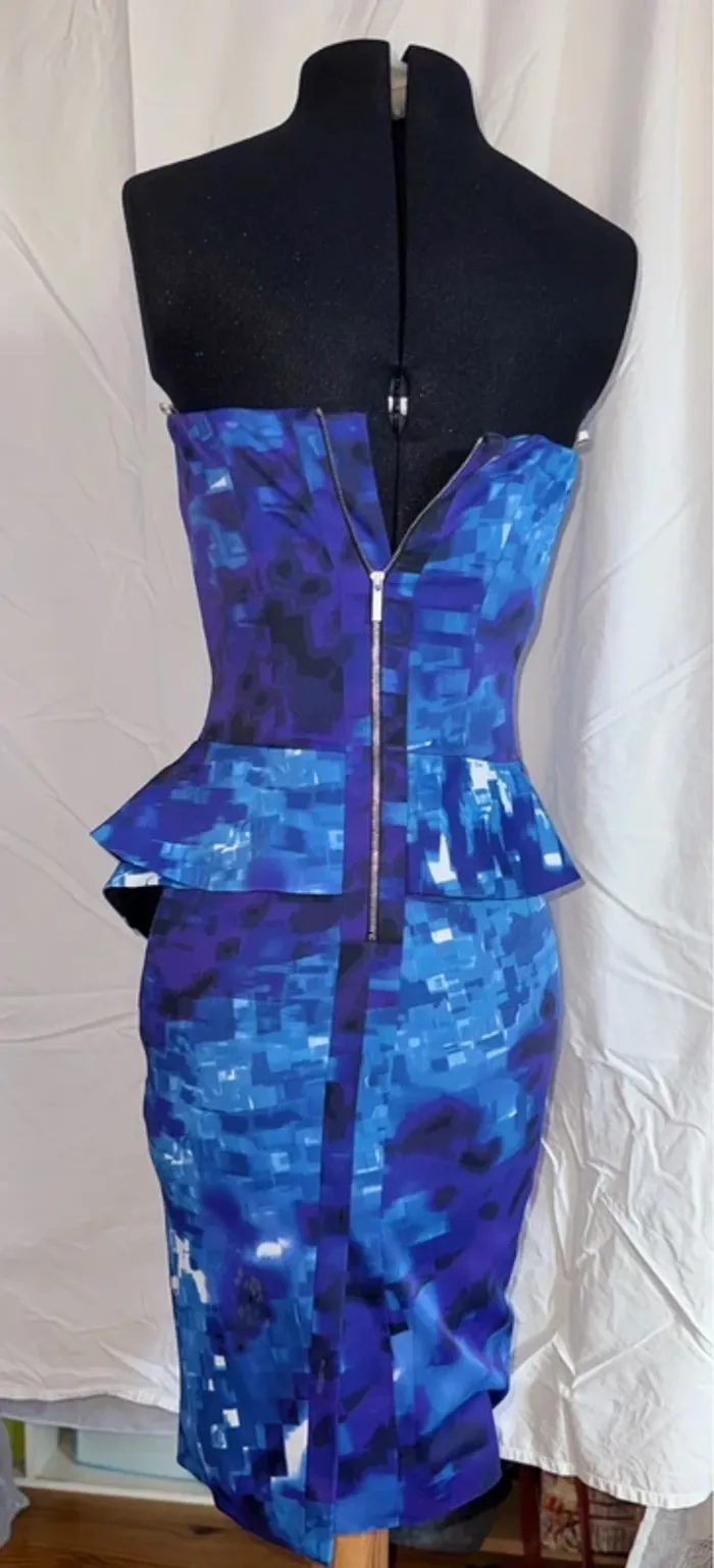 Robe bleu cintré - photo numéro 2