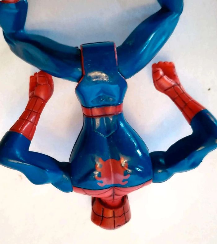 FIGURINE ARTICULÉE SPIDER-MAN 2 Movie Web Climbing Spider-Man jouet biz