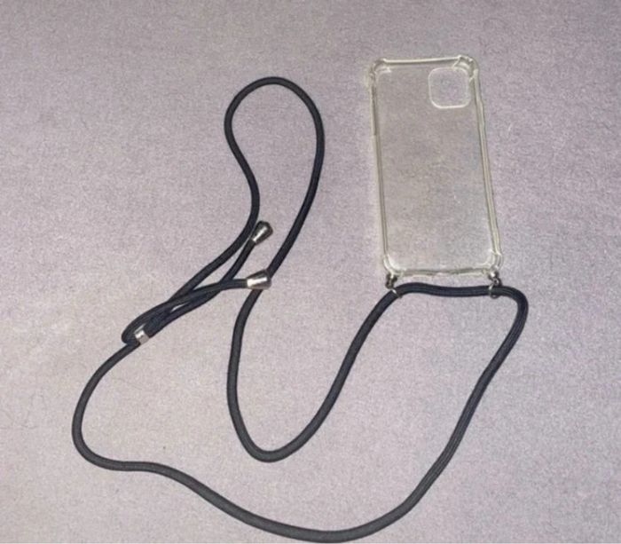 Coque transparente avec cordon IPhone 11 Pro Max