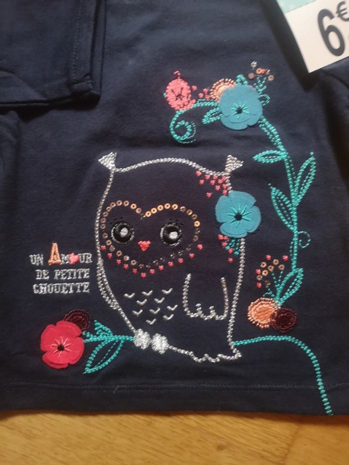 Très joli tee shirt manches longues 9 mois
