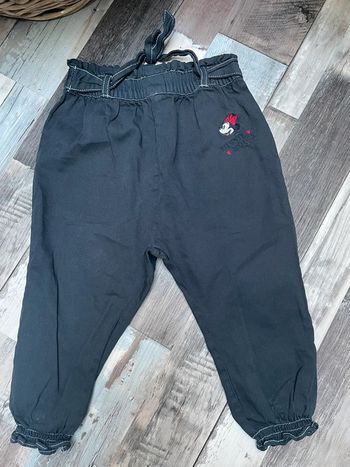 Très joli pantalon léger été fille 24 mois