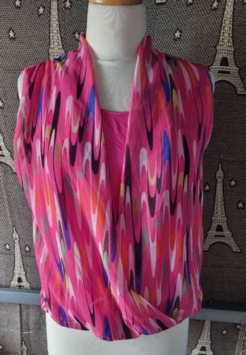 Blouse à motifs taille M dos transparent