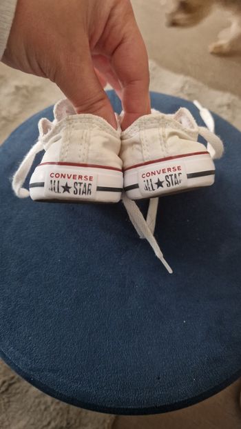 Converse bébé blanche