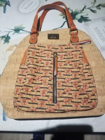 Sac à dos ( main )