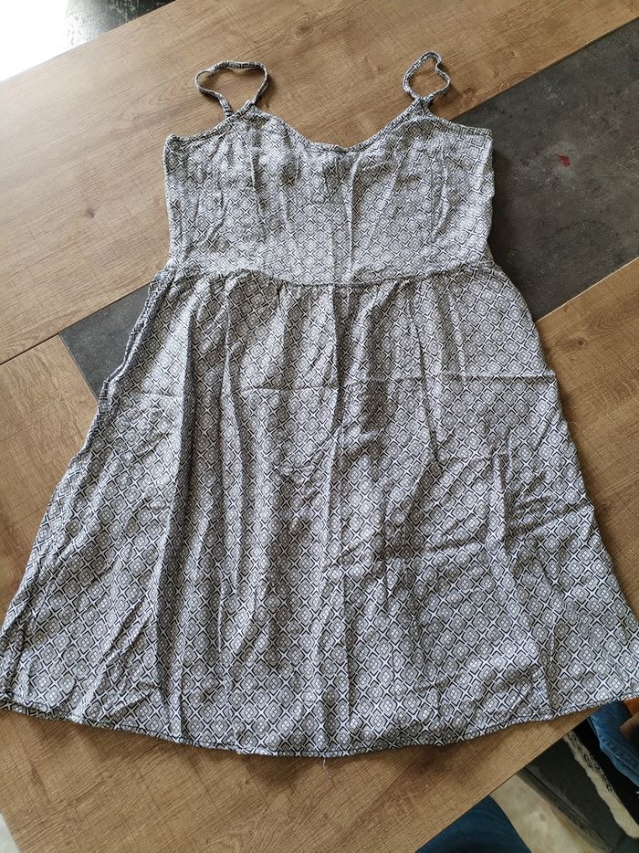 Robe été 38 C&A