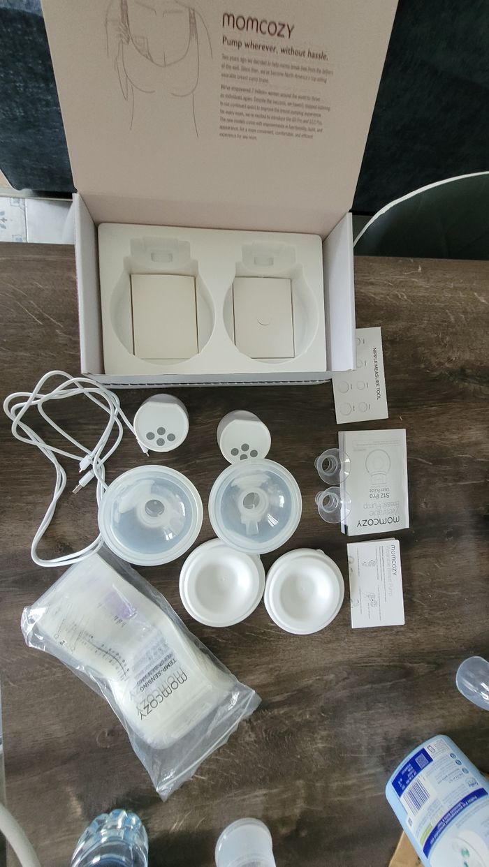 Tire-lait Momcozy S12 Pro + accessoires (très peu utilisé) - photo numéro 5