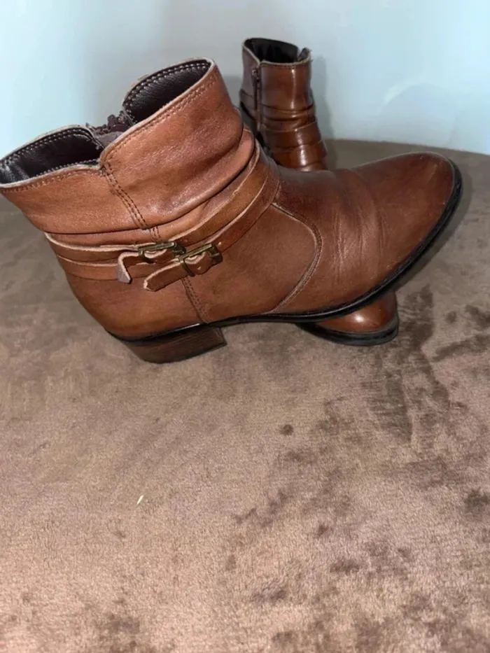 Bottines marrons femme Ateliers mégis taille 36 en très bon état - photo numéro 3
