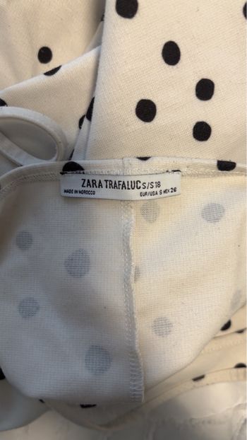 Robe courte à petit pois Zara 